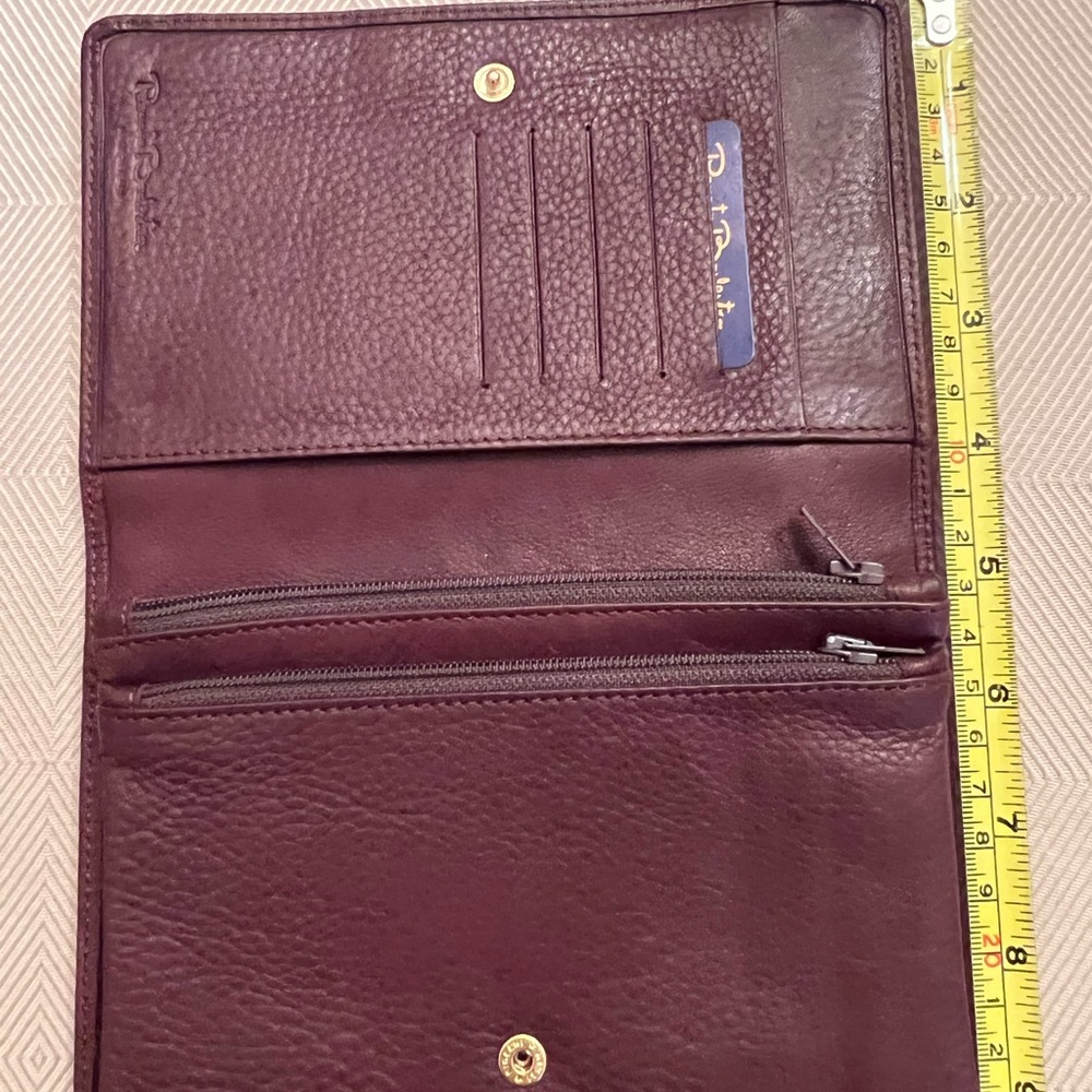 Wallet (NEW) - Picture 5 of 6